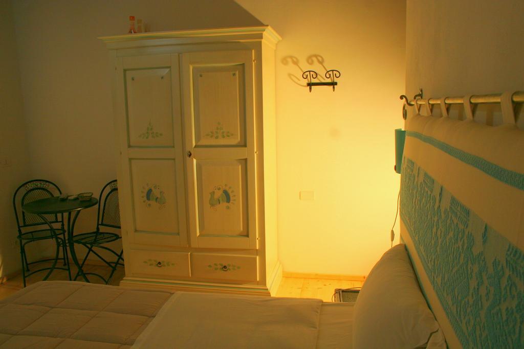 Note Sulla Piazza Acomodação com café da manhã Cagliari Quarto foto